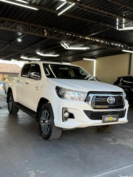 TOYOTA Hilux Caminhonete 2.7 16V 4P SRV FLEX CABINE DUPLA AUTOM�TICO, Foto 7