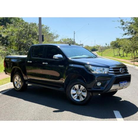 TOYOTA Hilux Caminhonete 2.8 4P 4X4 DIESEL CABINE DUPLA, Foto 2