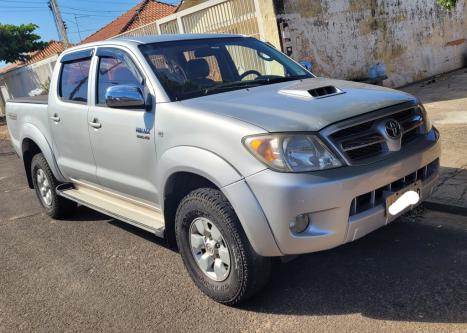 TOYOTA Hilux Caminhonete 3.0 4P 4X4 SRV TURBO DIESEL CABINE DUPLA, Foto 1
