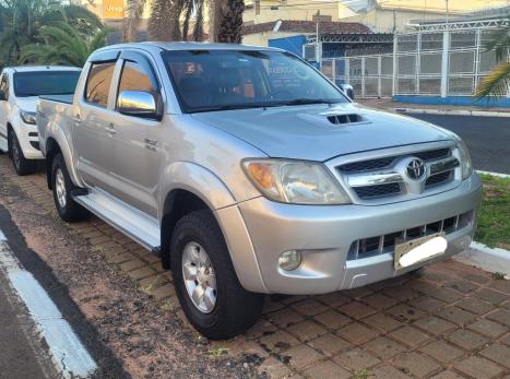 TOYOTA Hilux Caminhonete 3.0 4P 4X4 SRV TURBO DIESEL CABINE DUPLA, Foto 2