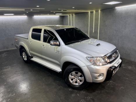 TOYOTA Hilux Caminhonete 3.0 4P 4X4 SRV TURBO DIESEL CABINE DUPLA, Foto 1