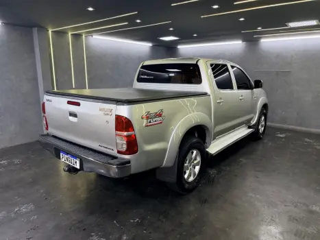 TOYOTA Hilux Caminhonete 3.0 4P 4X4 SRV TURBO DIESEL CABINE DUPLA, Foto 7