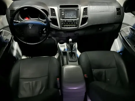 TOYOTA Hilux Caminhonete 3.0 16V 4P 4X4 SRV TURBO DIESEL CABINE DUPLA AUTOM�TICO, Foto 7