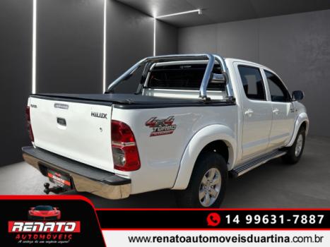 TOYOTA Hilux Caminhonete 3.0 4P 4X4 DIESEL CABINE DUPLA, Foto 5