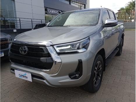 TOYOTA Hilux Caminhonete 2.8 16V SRX 4X4 TURBO DIESEL CABINE DUPLA AUTOM�TICO, Foto 1