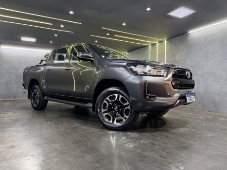 TOYOTA Hilux Caminhonete 2.8 16V SRV 4X4 DIESEL CABINE DUPLA AUTOM�TICO, Foto 4