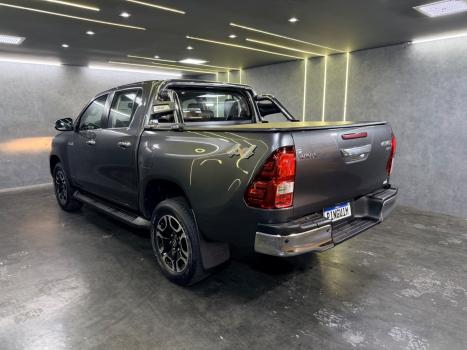 TOYOTA Hilux Caminhonete 2.8 16V SRV 4X4 DIESEL CABINE DUPLA AUTOM�TICO, Foto 6