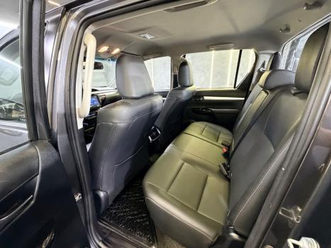 TOYOTA Hilux Caminhonete 2.8 16V SRV 4X4 DIESEL CABINE DUPLA AUTOM�TICO, Foto 12