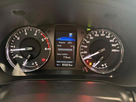 TOYOTA Hilux Caminhonete 2.8 16V 4P SR 4X4 DIESEL CABINE DUPLA AUTOM�TICO, Foto 10