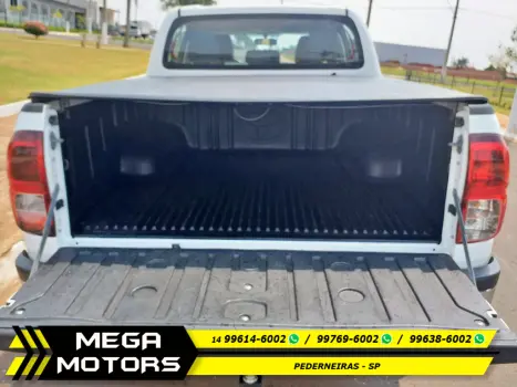 TOYOTA Hilux Caminhonete 2.8 16V SRX 4X4 TURBO DIESEL CABINE DUPLA AUTOM�TICO, Foto 7