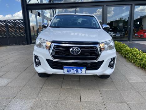 TOYOTA Hilux Caminhonete 2.8 16V SRV 4X4 DIESEL CABINE DUPLA AUTOM�TICO, Foto 2