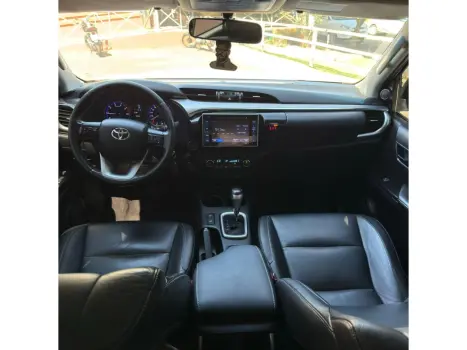 TOYOTA Hilux Caminhonete 2.8 16V SRV 4X4 DIESEL CABINE DUPLA AUTOM�TICO, Foto 9