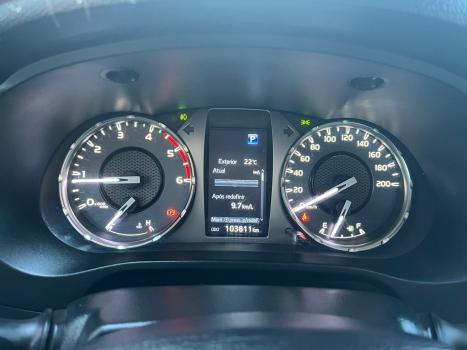 TOYOTA Hilux Caminhonete 2.8 16V SRV 4X4 DIESEL CABINE DUPLA AUTOM�TICO, Foto 9