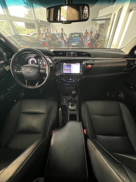 TOYOTA Hilux Caminhonete 2.8 16V 4P SRX DIESEL CABINE DUPLA, Foto 5