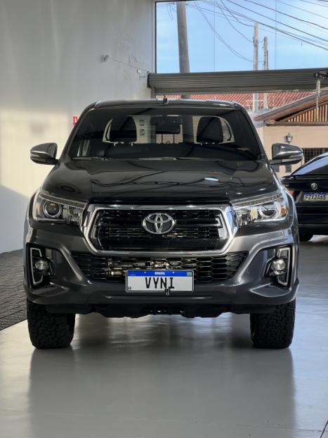 TOYOTA Hilux Caminhonete 2.8 16V 4P SRX DIESEL CABINE DUPLA, Foto 6