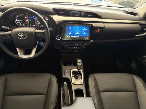 TOYOTA Hilux Caminhonete 2.8 16V SRX 4X4 DIESEL CABINE DUPLA AUTOM�TICO, Foto 7