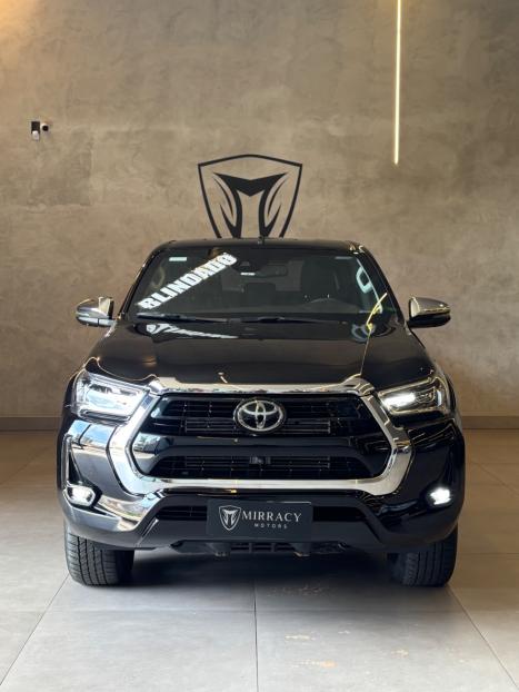 TOYOTA Hilux Caminhonete 2.8 16V 4P SRX DIESEL CABINE DUPLA, Foto 4