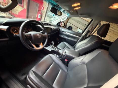 TOYOTA Hilux Caminhonete 2.8 16V SRV 4X4 DIESEL CABINE DUPLA AUTOM�TICO, Foto 8