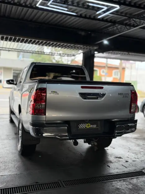 TOYOTA Hilux Caminhonete 2.7 16V 4P SRV CABINE DUPLA, Foto 9