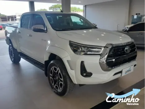 TOYOTA Hilux Caminhonete 2.8 16V SRX PLUS 4X4 TURBO DIESEL CABINE DUPLA AUTOM�TICO, Foto 3