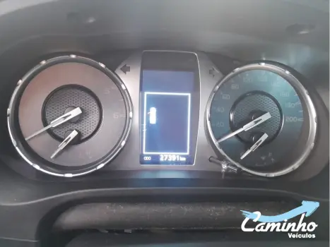 TOYOTA Hilux Caminhonete 2.8 16V SRX PLUS 4X4 TURBO DIESEL CABINE DUPLA AUTOM�TICO, Foto 9