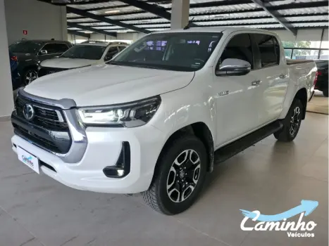 TOYOTA Hilux Caminhonete 2.8 16V SRX 4X4 TURBO DIESEL CABINE DUPLA AUTOM�TICO, Foto 1