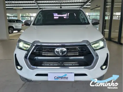 TOYOTA Hilux Caminhonete 2.8 16V SRX 4X4 TURBO DIESEL CABINE DUPLA AUTOM�TICO, Foto 2