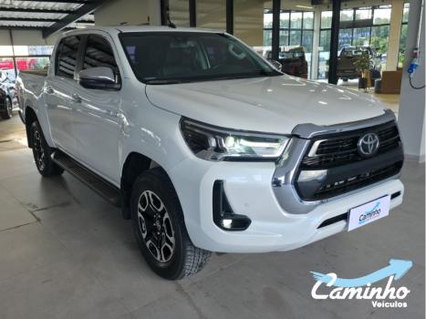 TOYOTA Hilux Caminhonete 2.8 16V SRX 4X4 TURBO DIESEL CABINE DUPLA AUTOM�TICO, Foto 3