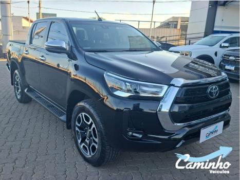 TOYOTA Hilux Caminhonete 2.8 16V SRX 4X4 TURBO DIESEL CABINE DUPLA AUTOM�TICO, Foto 3