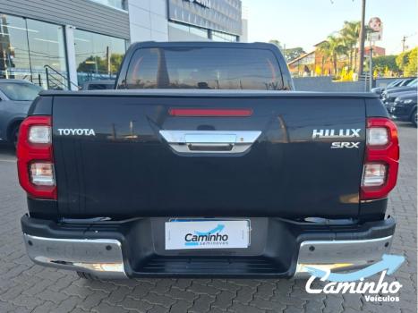 TOYOTA Hilux Caminhonete 2.8 16V SRX 4X4 TURBO DIESEL CABINE DUPLA AUTOM�TICO, Foto 6
