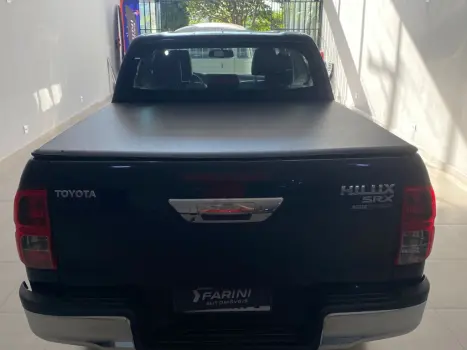 TOYOTA Hilux Caminhonete 2.5 16V 4P 4X4 TURBO DIESEL CABINE DUPLA, Foto 6