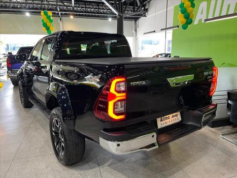 TOYOTA Hilux Caminhonete 2.8 16V SRX 4X4 TURBO DIESEL CABINE DUPLA AUTOM�TICO, Foto 6