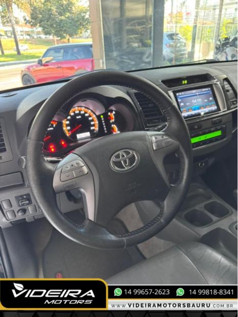 TOYOTA Hilux Caminhonete 2.7 16V 4P SRV FLEX CABINE DUPLA AUTOM�TICO, Foto 7