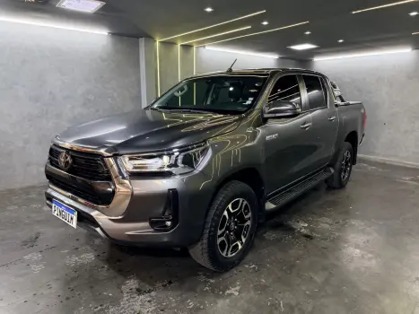 TOYOTA Hilux Caminhonete 2.8 16V SRX 4X4 TURBO DIESEL CABINE DUPLA AUTOM�TICO, Foto 4