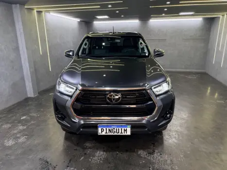 TOYOTA Hilux Caminhonete 2.8 16V SRX 4X4 TURBO DIESEL CABINE DUPLA AUTOM�TICO, Foto 10