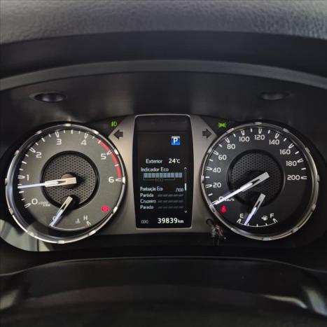 TOYOTA Hilux Caminhonete 2.8 16V 4P SR 4X4 DIESEL CABINE DUPLA AUTOM�TICO, Foto 7