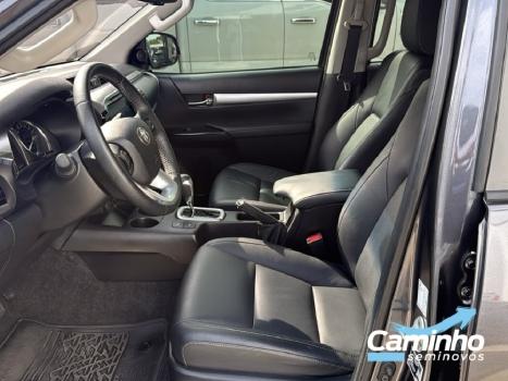 TOYOTA Hilux Caminhonete 2.8 16V SRV 4X4 DIESEL CABINE DUPLA AUTOM�TICO, Foto 10