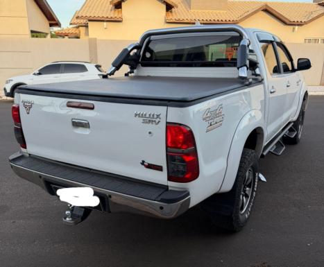 TOYOTA Hilux Caminhonete 3.0 4P 4X4 SRV TURBO DIESEL CABINE DUPLA AUTOM�TICO, Foto 3