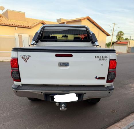 TOYOTA Hilux Caminhonete 3.0 4P 4X4 SRV TURBO DIESEL CABINE DUPLA AUTOM�TICO, Foto 4