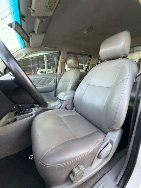 TOYOTA Hilux Caminhonete 3.0 4P 4X4 SRV TURBO DIESEL CABINE DUPLA AUTOM�TICO, Foto 9