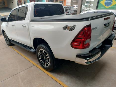 TOYOTA Hilux Caminhonete 2.8 16V SRV 4X4 DIESEL CABINE DUPLA AUTOM�TICO, Foto 20