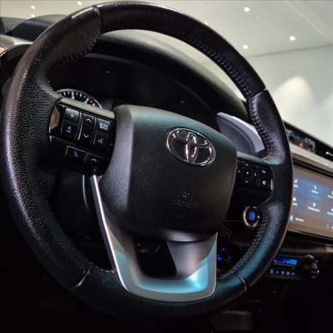 TOYOTA Hilux Caminhonete 2.8 16V SRV 4X4 DIESEL CABINE DUPLA AUTOM�TICO, Foto 10