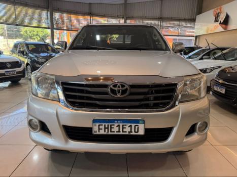 TOYOTA Hilux Caminhonete 2.7 16V 4P SRV FLEX CABINE DUPLA AUTOM�TICO, Foto 2