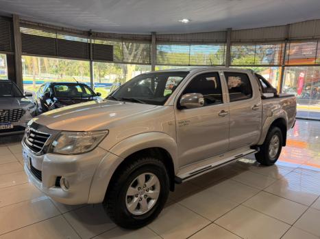 TOYOTA Hilux Caminhonete 2.7 16V 4P SRV FLEX CABINE DUPLA AUTOM�TICO, Foto 3