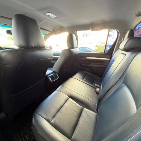 TOYOTA Hilux Caminhonete 2.8 16V SRX 4X4 DIESEL CABINE DUPLA AUTOM�TICO, Foto 10
