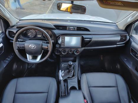 TOYOTA Hilux Caminhonete 2.8 4P 4X4 DIESEL CABINE DUPLA, Foto 10