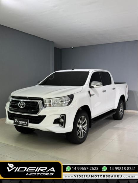 TOYOTA Hilux Caminhonete 2.8 16V 4P SR 4X4 DIESEL CABINE DUPLA AUTOM�TICO, Foto 4