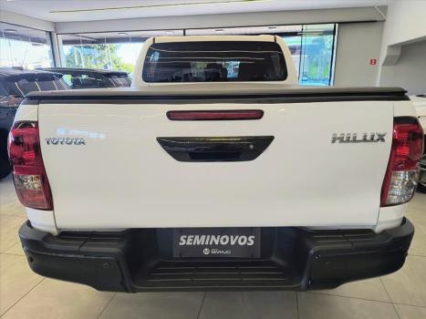 TOYOTA Hilux Caminhonete 2.8 16V 4P POWER PACK TURBO DIESEL 4X4 CABINE DUPLA, Foto 9