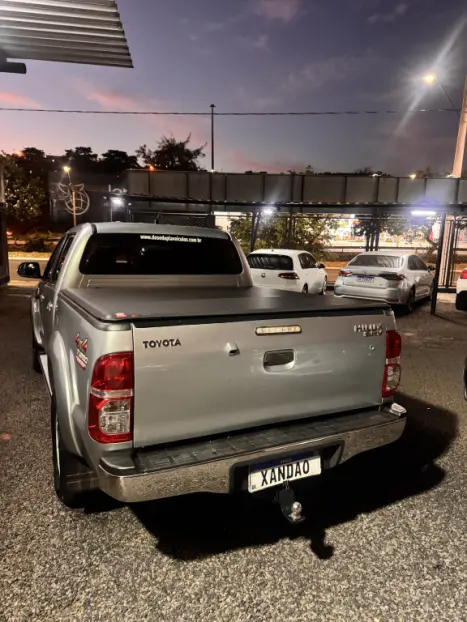 TOYOTA Hilux Caminhonete 3.0 4P 4X4 TURBO DIESEL CABINE DUPLA LIMITED EDITION AUTOM�TICO, Foto 8