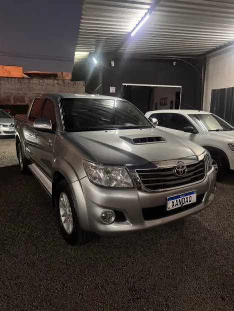 TOYOTA Hilux Caminhonete 3.0 4P 4X4 TURBO DIESEL CABINE DUPLA LIMITED EDITION AUTOM�TICO, Foto 10